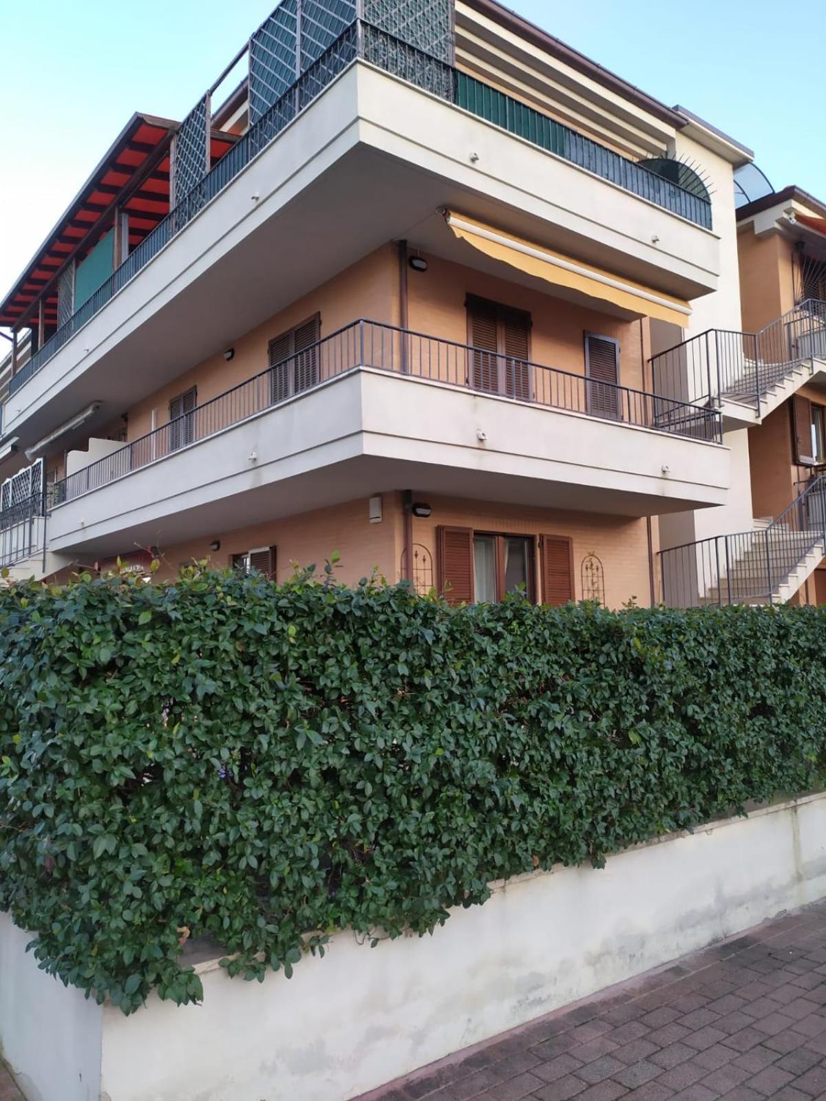 Medusa Porto San Giorgio Extérieur photo
